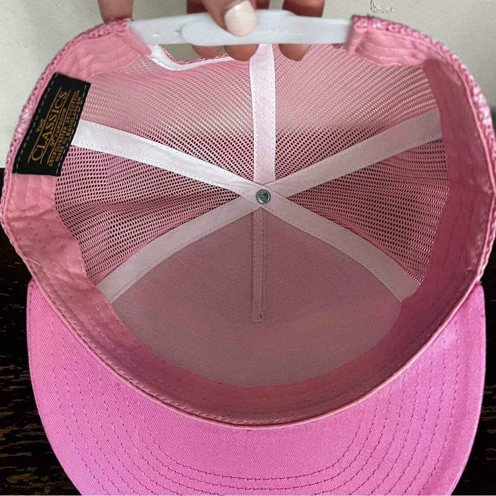 ⭐️ Rosé Snapback Trucker Hat
